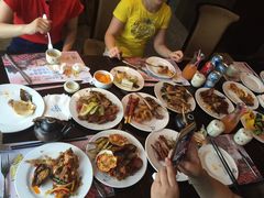 -小天鹅戴斯酒店鲸鲨百汇创作料理