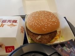 -麦当劳(静安寺店)