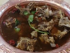 普通羊蝎子斤-城一锅涮烤羊蝎子·烤串