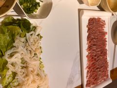 -琥珀老六龙虾(四里河店)