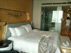 android_upload_pic-青岛银沙滩温德姆至尊酒店