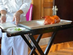 -贝勒爷·酥不腻烤鸭