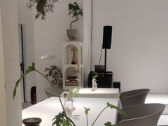 -春树下·树屋花房西餐厅(罍街AS1980店)