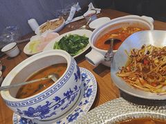 -俭寨大盘鸡·手抓肉·烧烤新疆菜(乌苏路店)