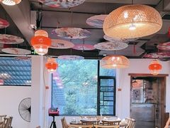 -小洞天柴火土菜馆