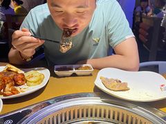 -佰烧海鲜烤肉火锅自助(熙地港店)