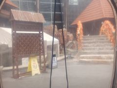 -裕龙汤泉