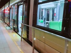 -高新区有轨电车1号线嘉陵江路站