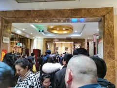 等位区-芭菲盛宴·环球美食(袁家岗店)