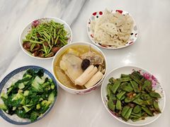 -汇慈安·高端自营月嫂(武汉月子尊享店)