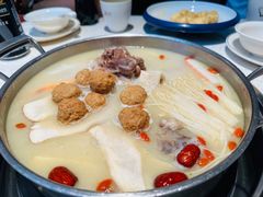 -三人行骨头王火锅(长寿店)