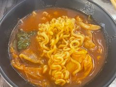 -猫头鹰炸鸡