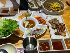 -喜来稀肉(北外滩白玉兰广场店)