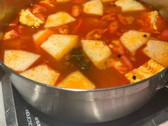 -尚尚仙·酸汤猪手·猪肚鸡火锅(华联万柳购物中心店)