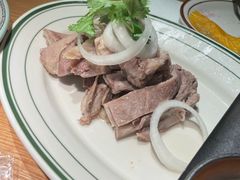 -纳鲁孜·新疆特色餐厅(上海悦荟广场店)