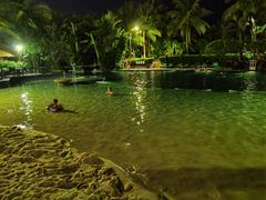 -三亚湾海居铂尔曼度假酒店