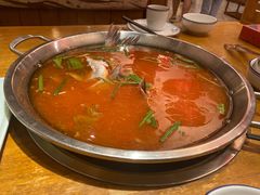 -新凯里酸汤鱼(飞山街店)