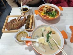 -菲哥麻辣烫(贵山小区店)