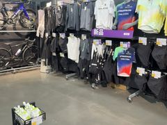 -迪卡侬(西三旗店)