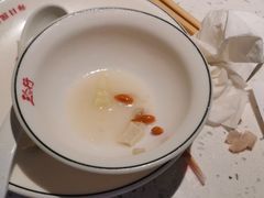 -三人行骨头王火锅(长寿店)