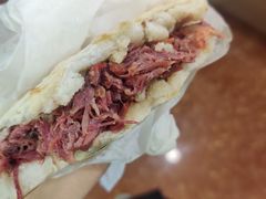 优质肉夹馍-杨天玉腊牛羊肉店