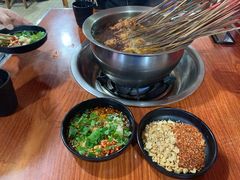 -牛华八婆麻辣烫(起源店)