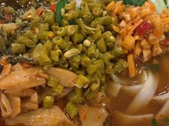-双燕楼·手工馄饨·汤面小吃(世纪汇店)