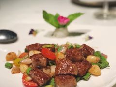 黑椒爆炒雪花牛肉粒-皇朝会.经典传统粤菜(外滩店)