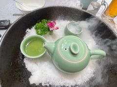 -十八棵（老龙井）御茶园(老龙井店)