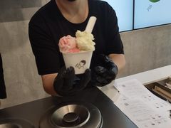 -喜茶(上海打浦桥日月光gelato lab+店)