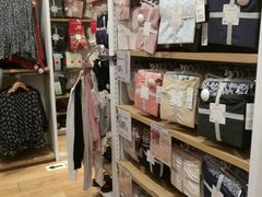 -优衣库(北京枫蓝国际广场店)