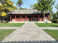 -汤和墓古迹园
