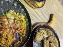 料理烤芝士玉米粒-老东镇啤酒屋海鲜加工·蒸汽海鲜·海鲜烧烤(台东店)