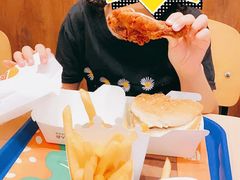 -汉堡王(大连柏威年餐厅店)
