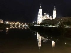 -皮拉尔圣母圣殿主教座堂