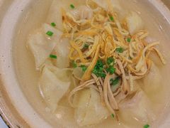 砂锅虾仁馄饨-明将锅贴(五爱路店)