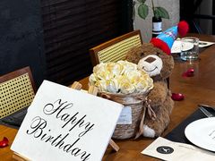 -Mark&Mars Restaurant