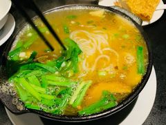 云南野生菌米线-南蛮子(进贤路店)