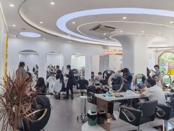 -MOVAN  HAIR莫凡匠人发型屋