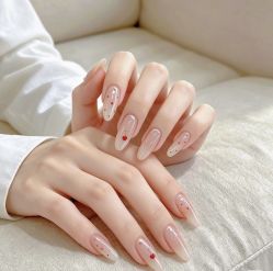 -桃色美甲沙龙