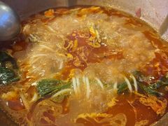 -毛辣果·贵州红酸汤牛肉火锅(西单店)