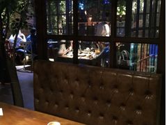 卡座-梓程海鲜大酒家