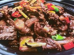 -江城燕子大排档(江汉路步行街店)