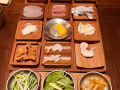 -银米·云南传统过桥米线(双廊黑金冠店)