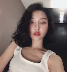 -BULB STUDIO 巴柏明星发型工作室