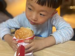 -麦当劳(海岸城店)