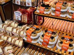-Caidie Bakery采蝶轩(百越店)