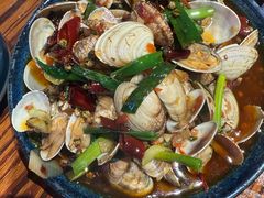-蚝堡海鲜·威海菜·海肠捞饭·烧烤·亚洲吃蚝公司(幸福门店)