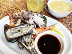 -松山湖凯悦酒店·Café自助餐厅·周末火舞秀表演