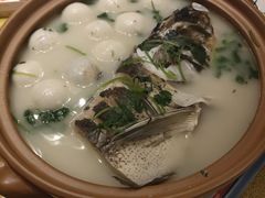 野菜丸子炖鱼头-颂福楼·南京菜(定淮门店)